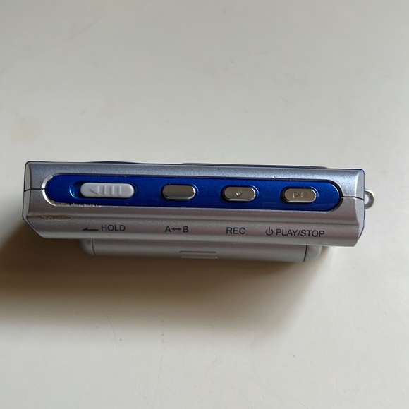 ScanDisk digital audio player - Picture 5 of 7